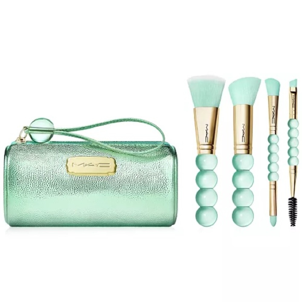 MAC brush travel set with special bag! Great gift! Limited edition
